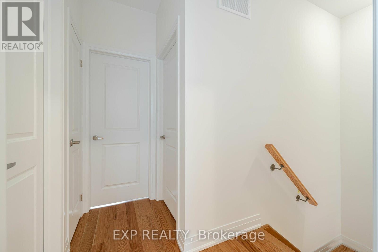 209 Wyndham Street Property Photo 18