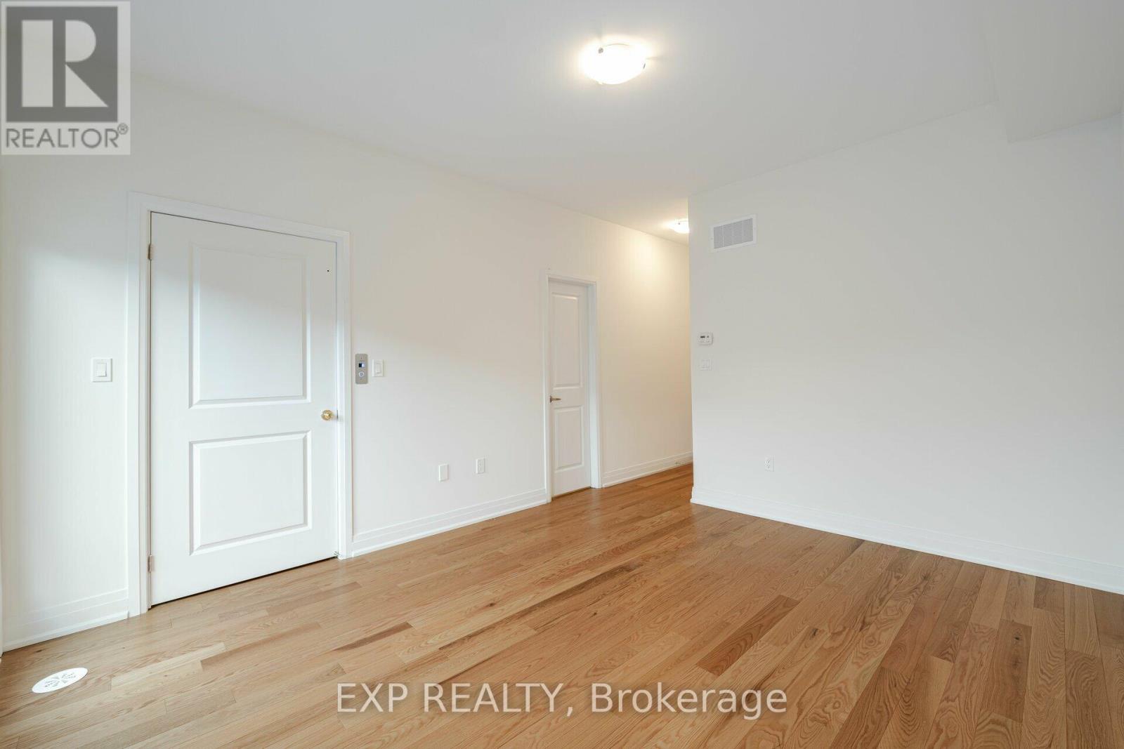 209 Wyndham Street Property Photo 21