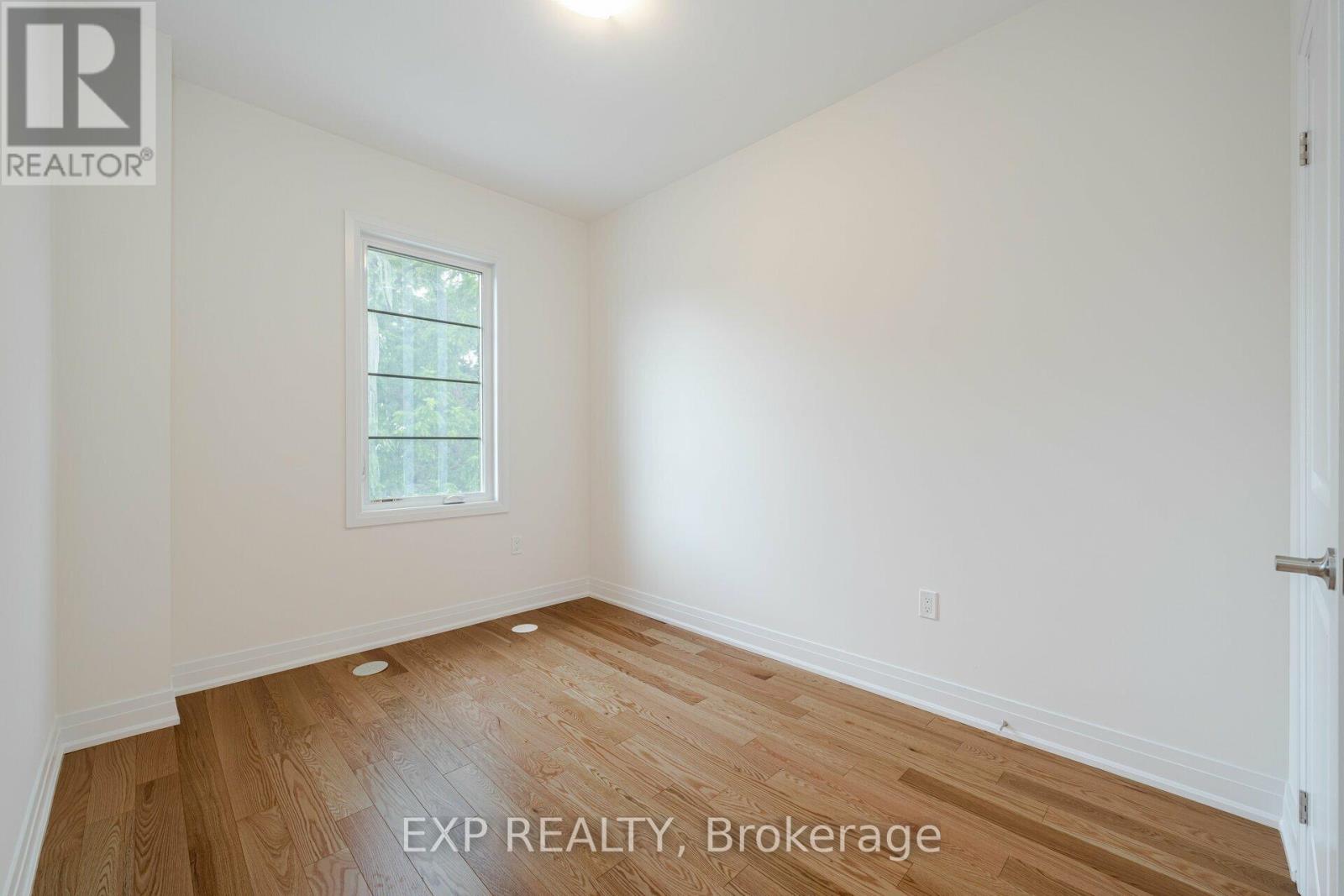 209 Wyndham Street Property Photo 26