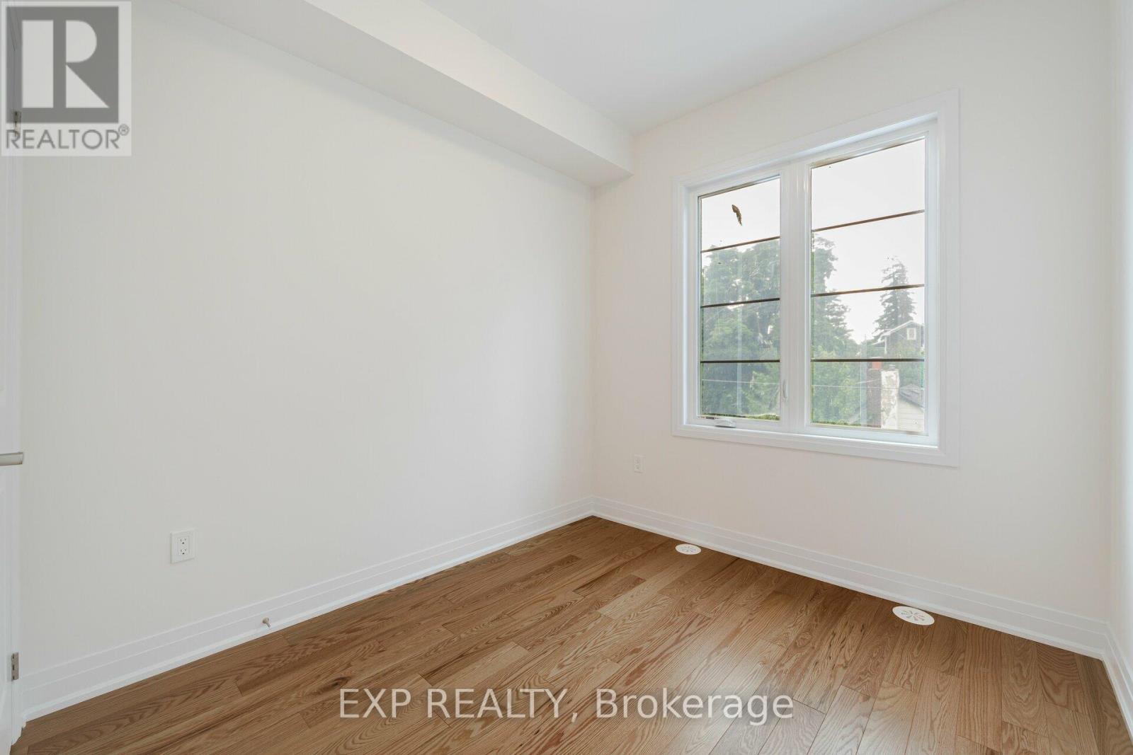 209 Wyndham Street Property Photo 28