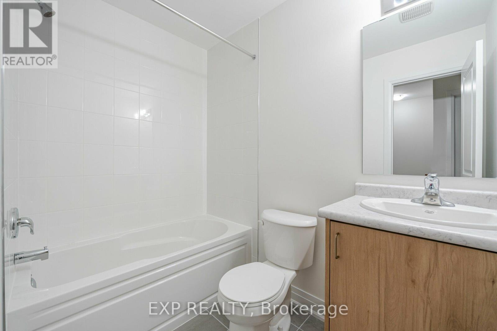 209 Wyndham Street Property Photo 30