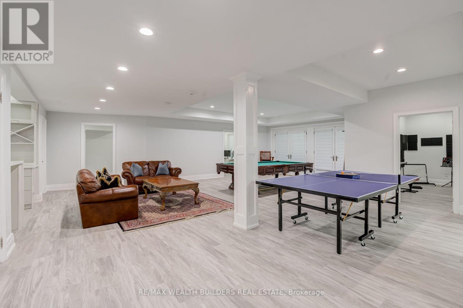 45 Shorewood Place Property Photo 35