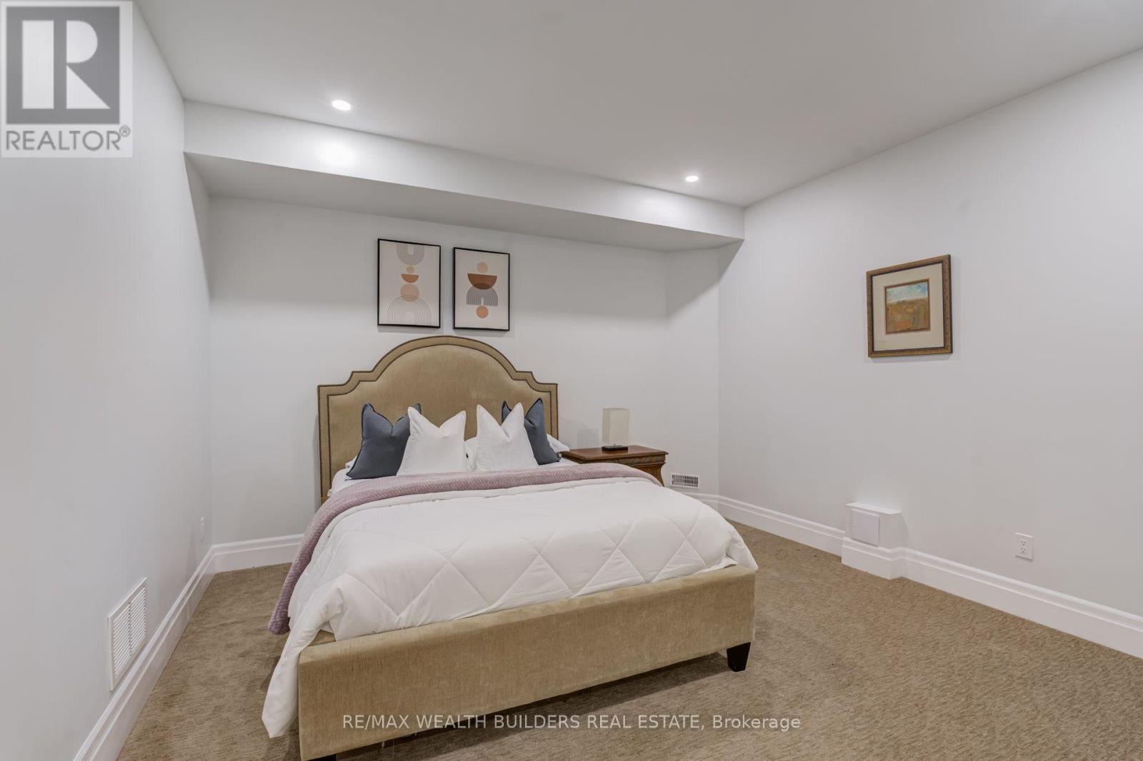 45 Shorewood Place Property Photo 44