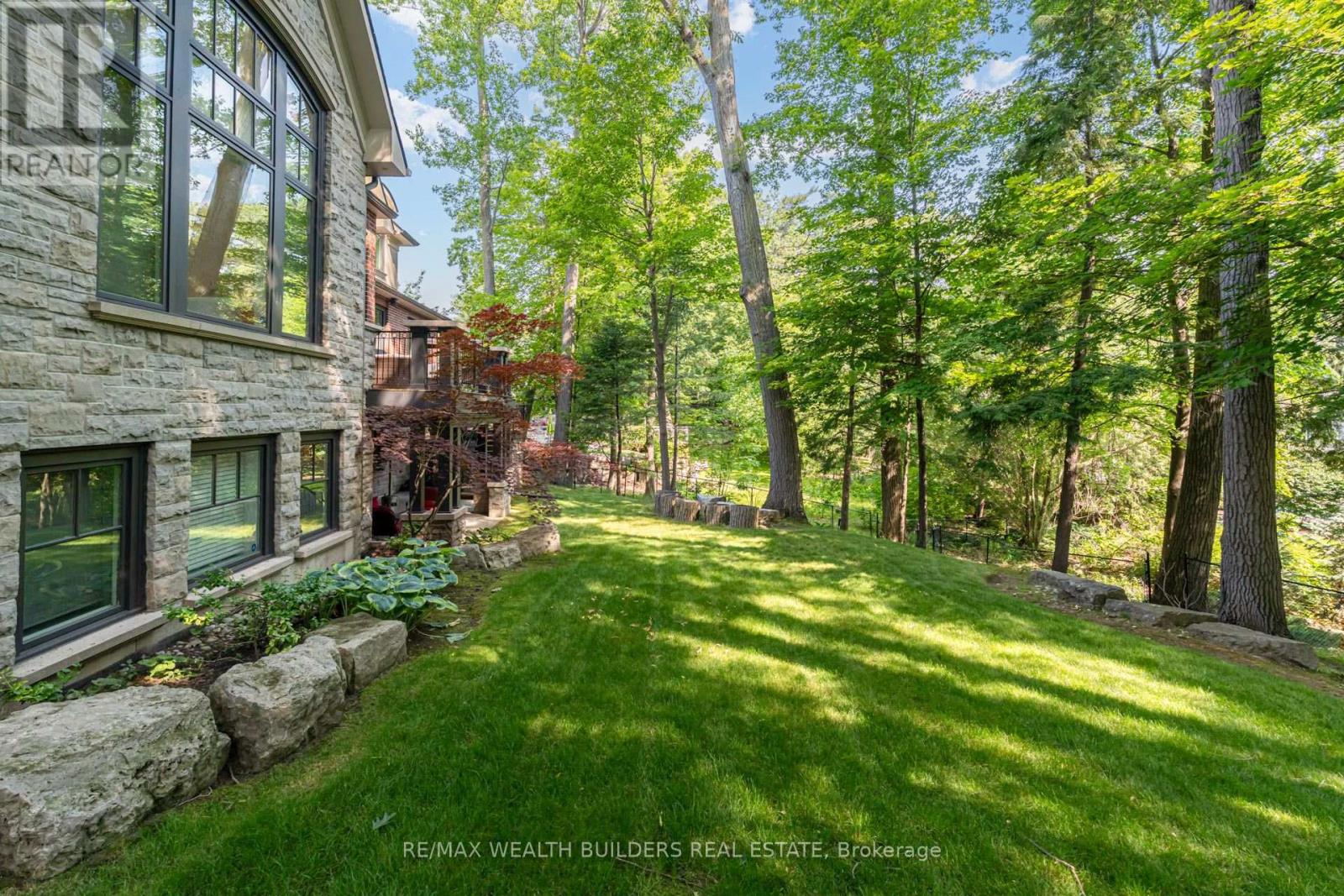 45 Shorewood Place Property Photo 48