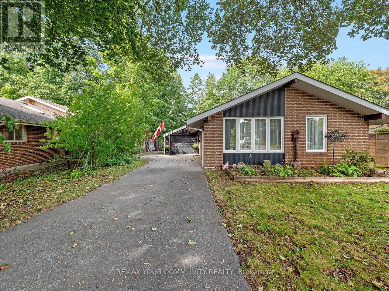 1899 Delaney Drive Property Photo 1