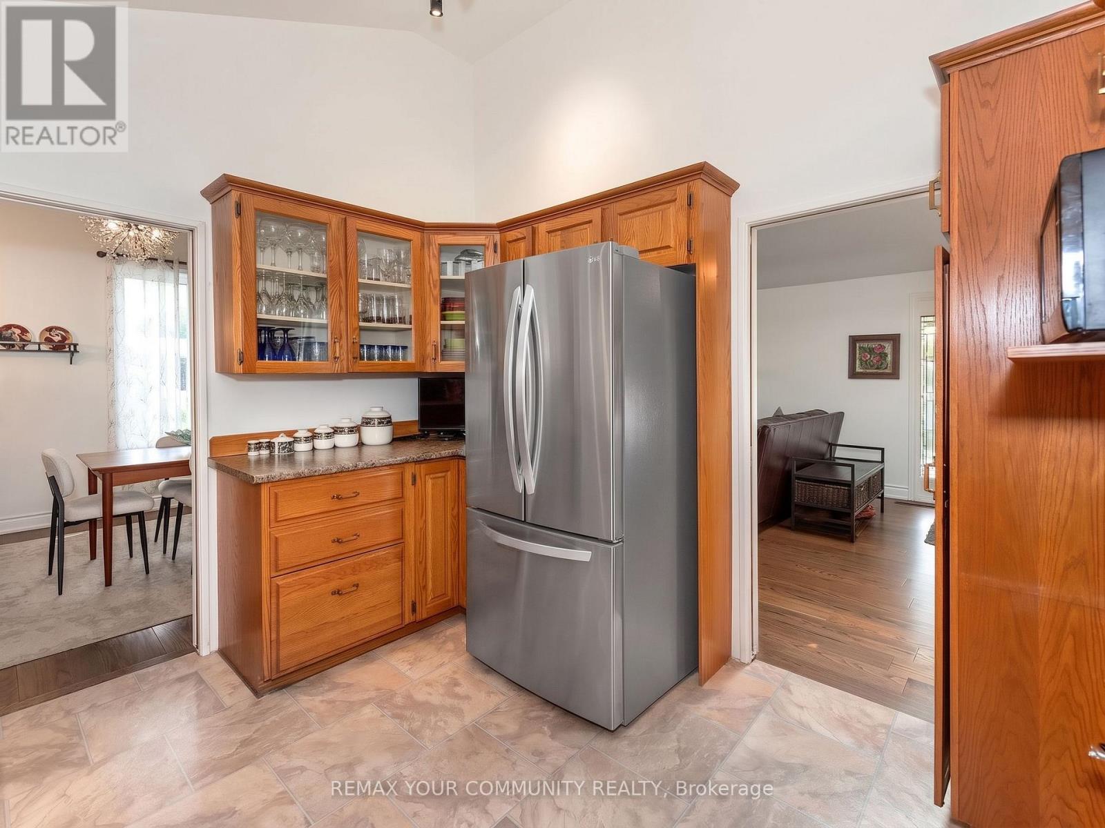1899 Delaney Drive Property Photo 14