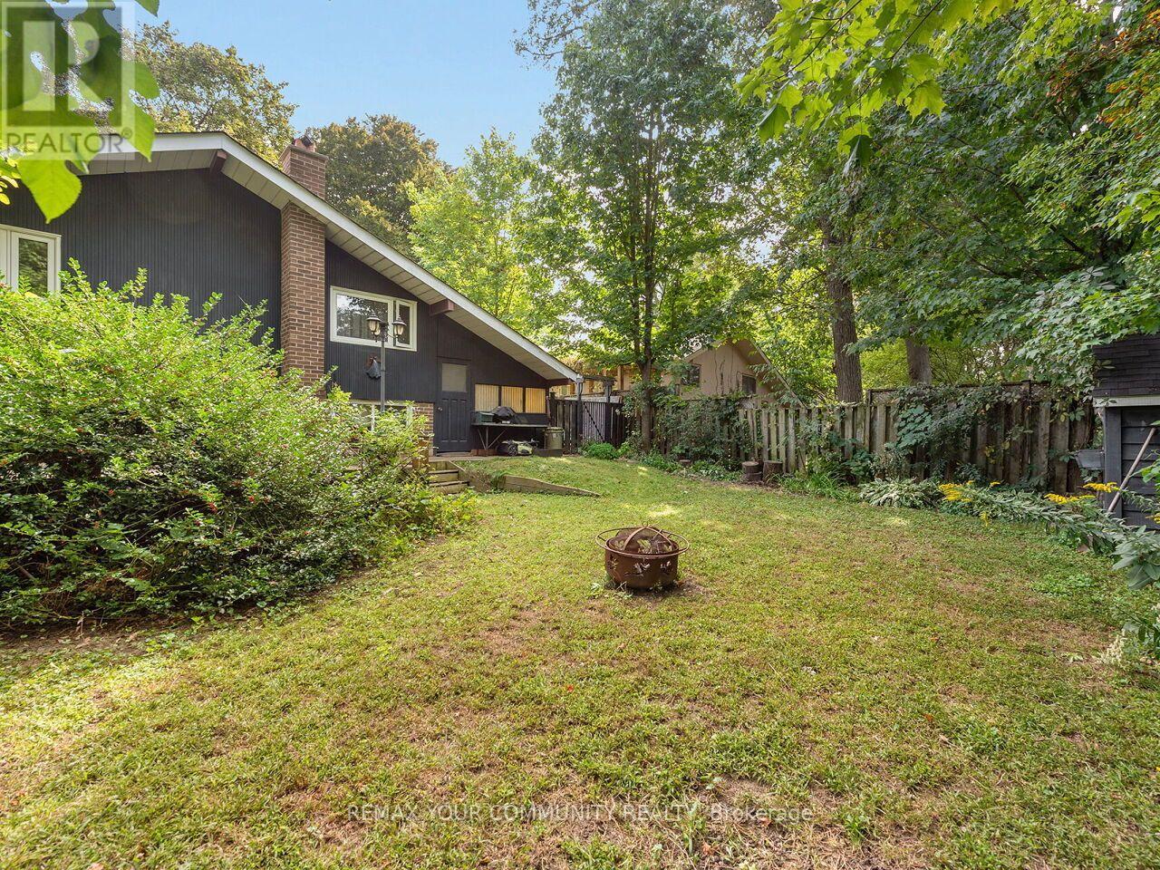 1899 Delaney Drive Property Photo 35