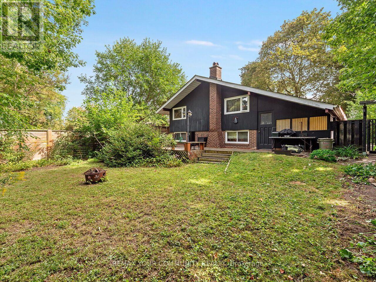 1899 Delaney Drive Property Photo 37