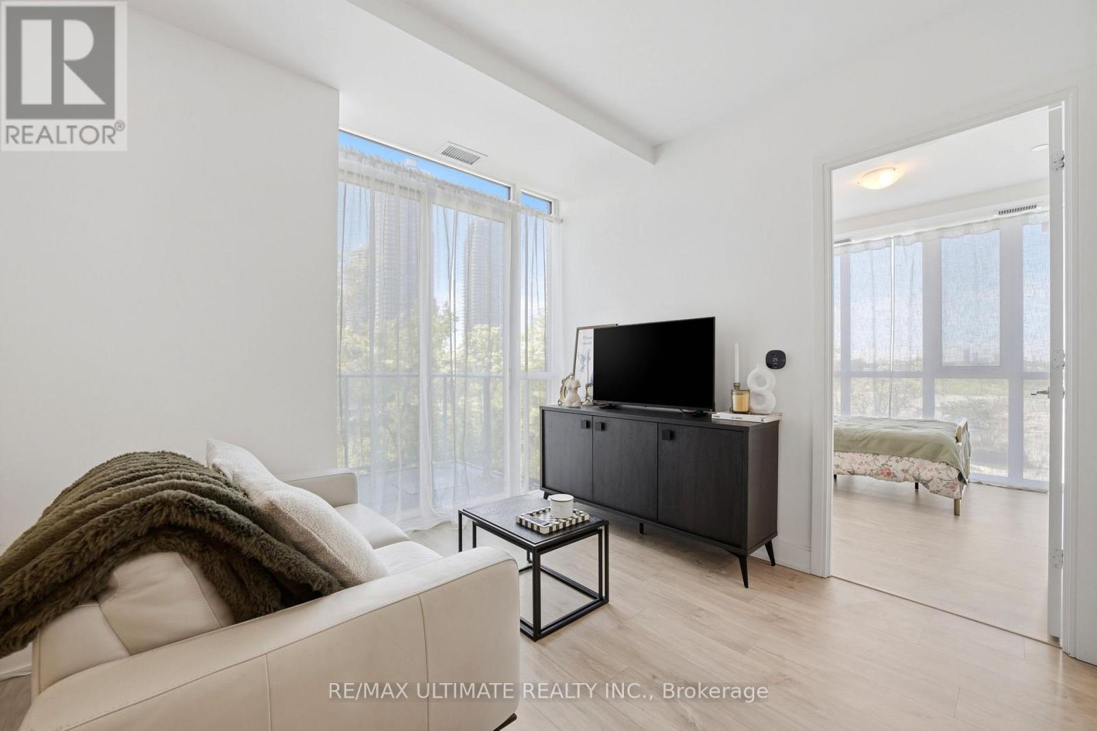 402 - 70 Annie Craig Drive Property Photo 3