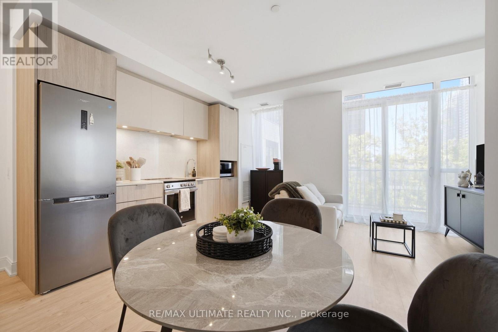402 - 70 Annie Craig Drive Property Photo 11