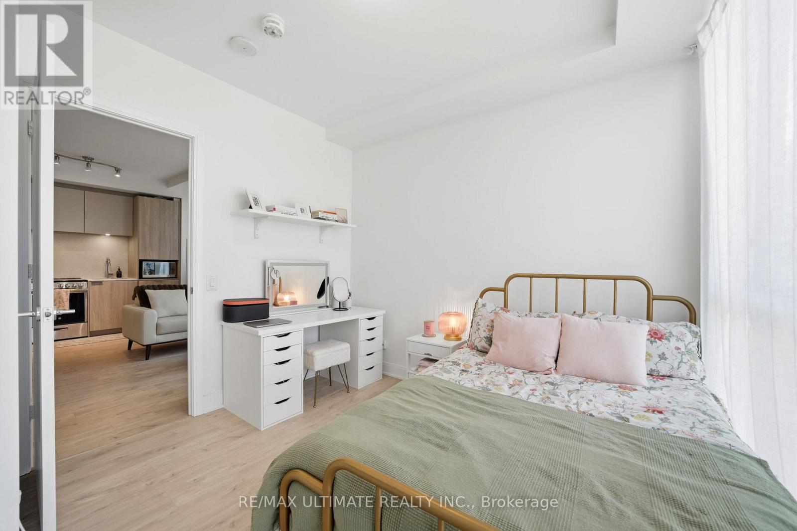 402 - 70 Annie Craig Drive Property Photo 15