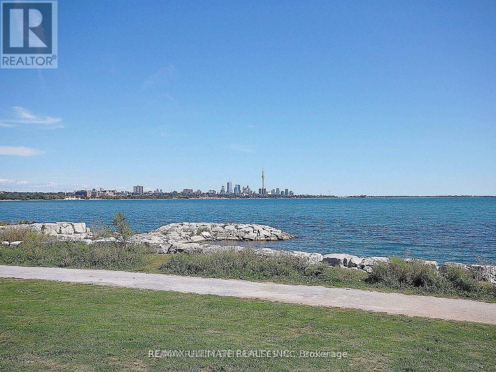 402 - 70 Annie Craig Drive Property Photo 31