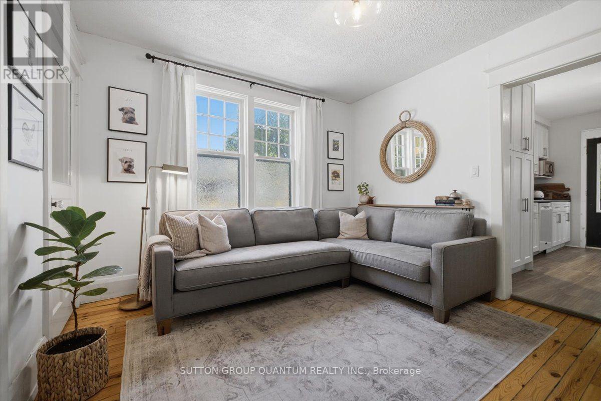 137 Chisholm Street Property Photo 14