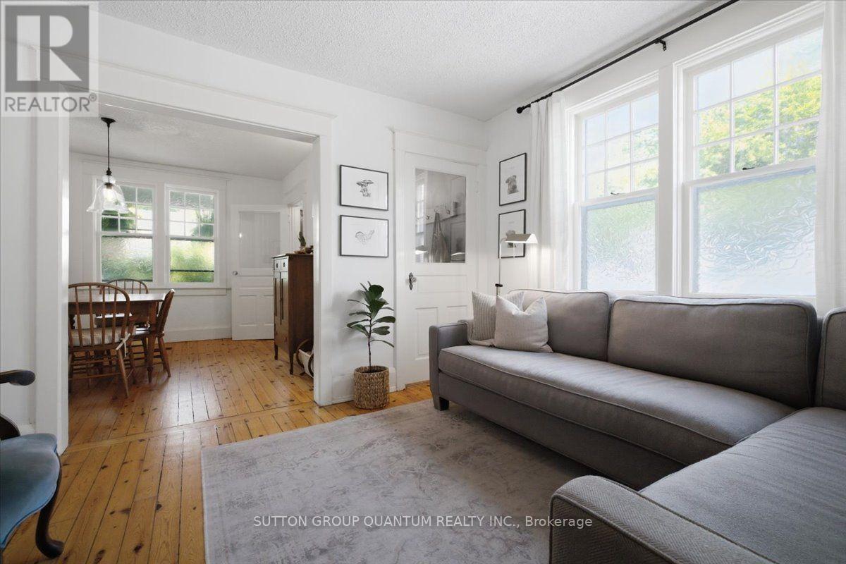 137 Chisholm Street Property Photo 17