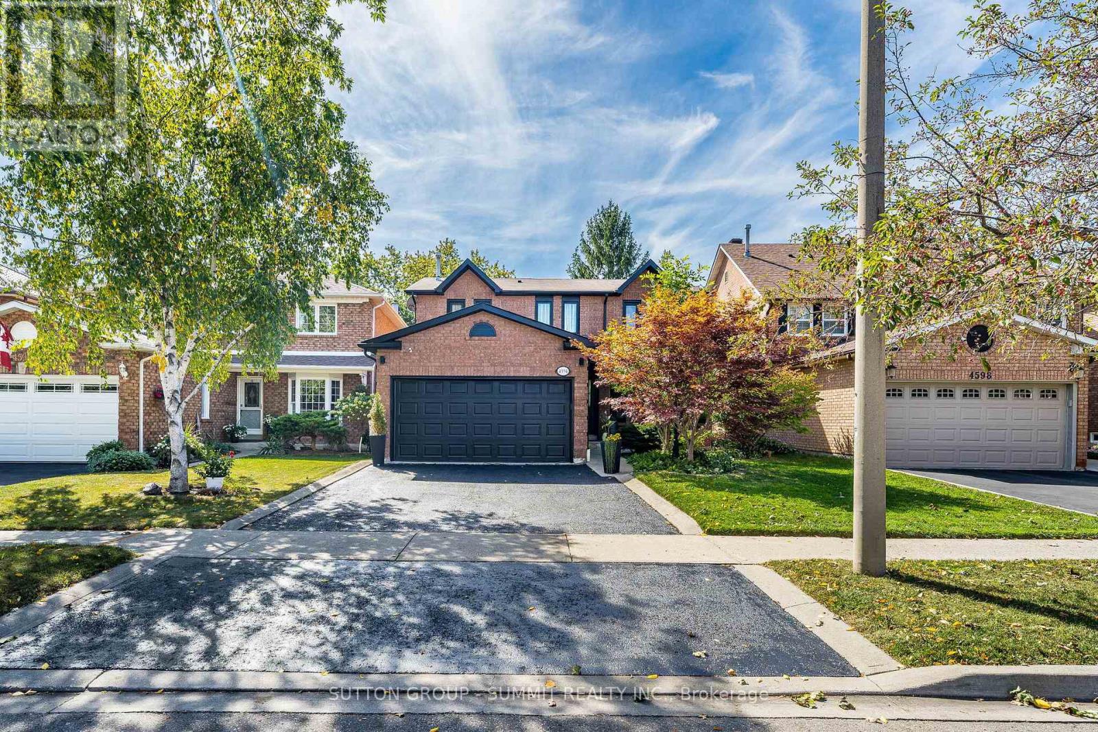 4594 Gatineau Avenue Property Photo 1