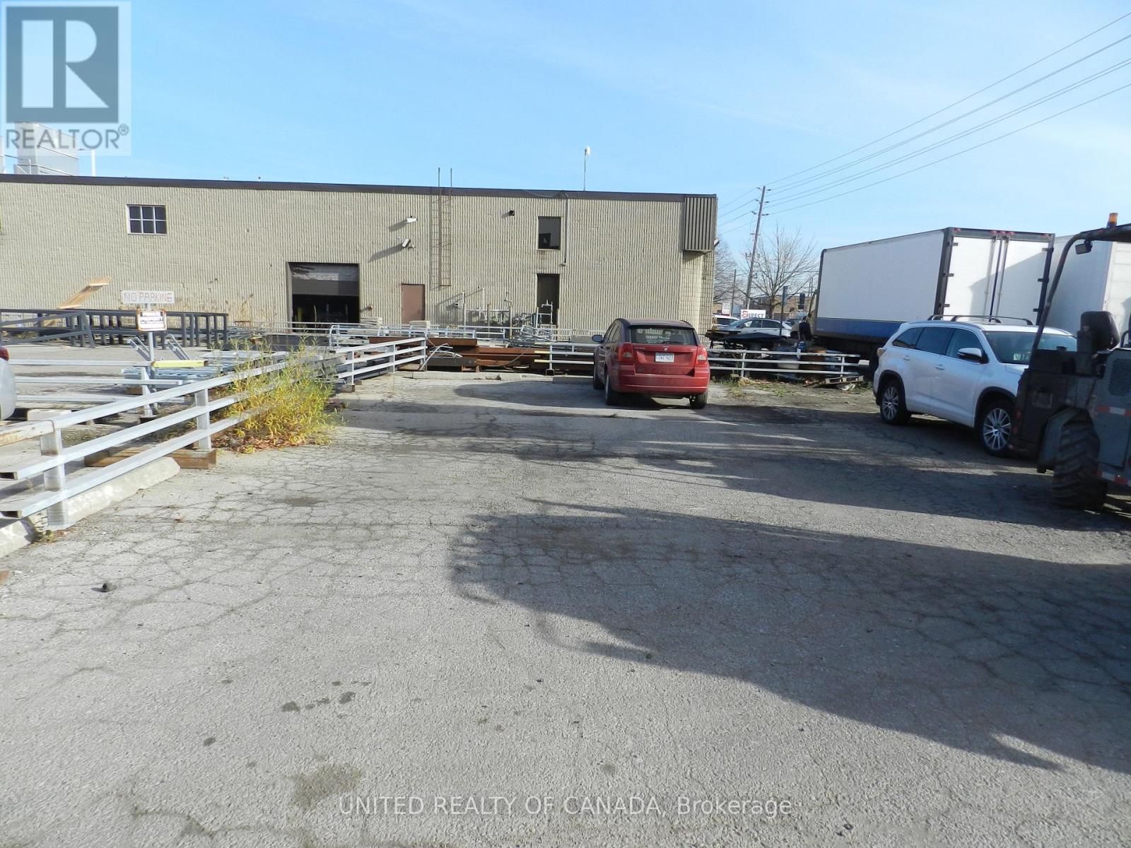 1807 Drew Road Property Photo 8