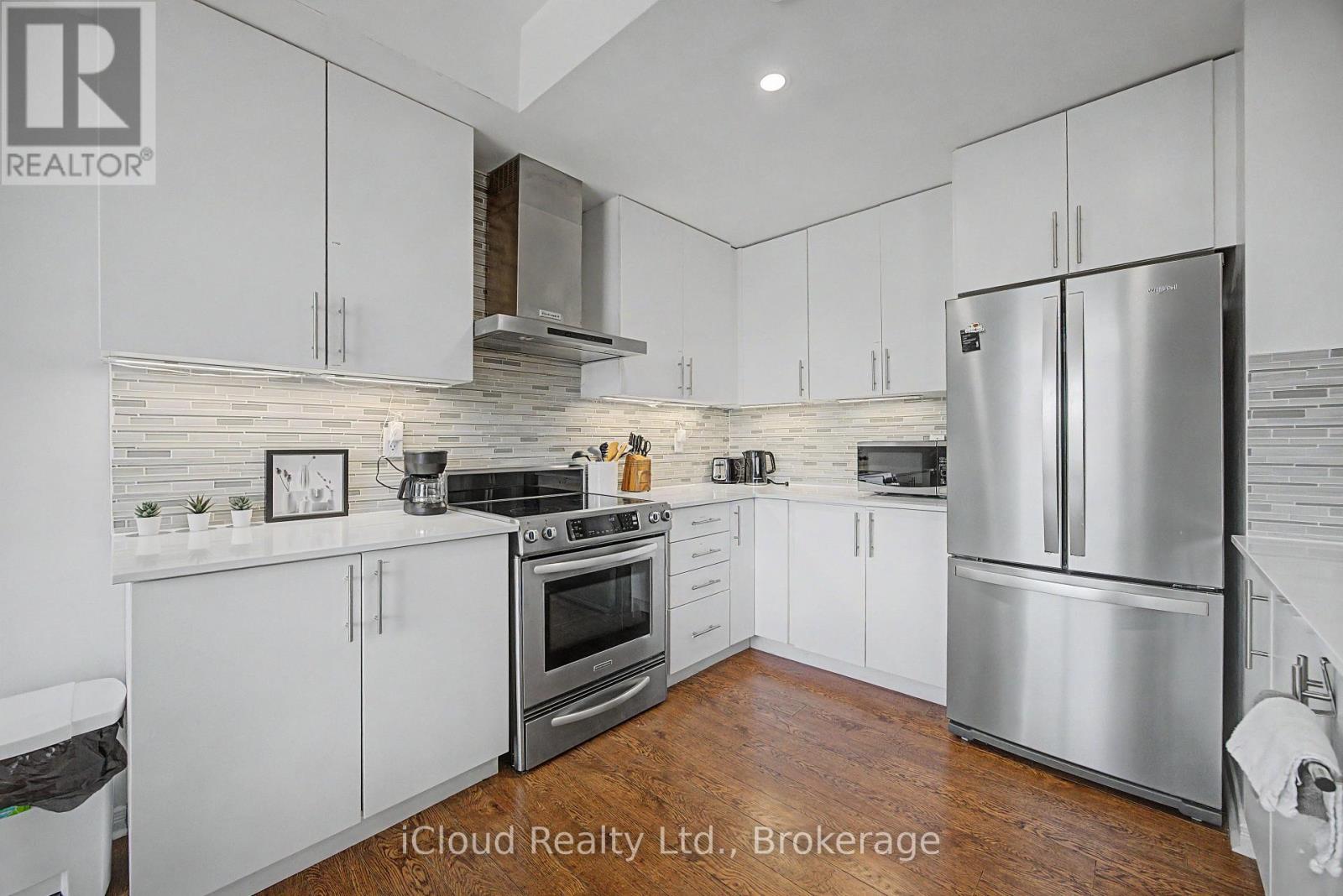 6 - 180 Howden Boulevard Property Photo 6