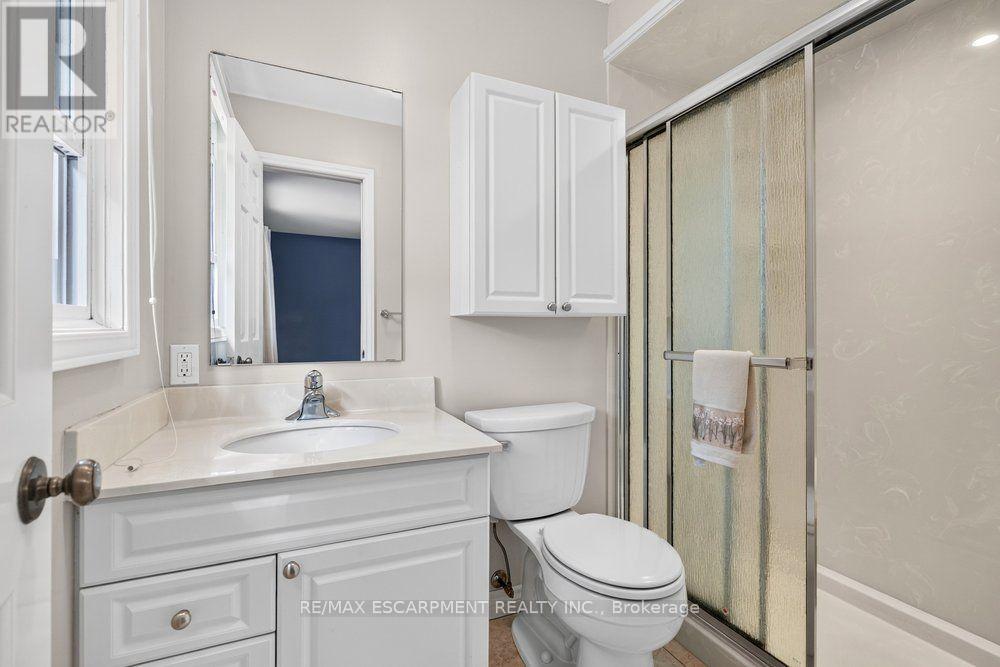 159 All Saints Crescent Property Photo 13
