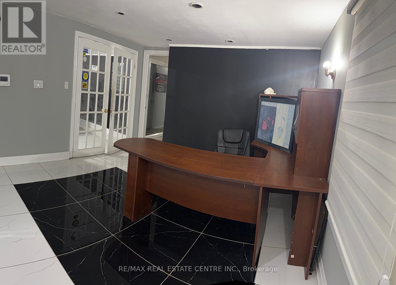 481 Guelph Street N Property Photo 10