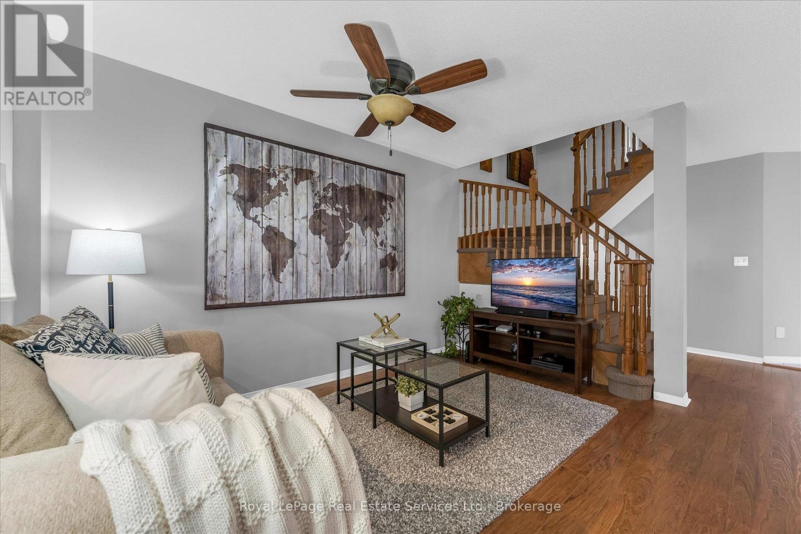 1155 Davis Lane Property Photo 4