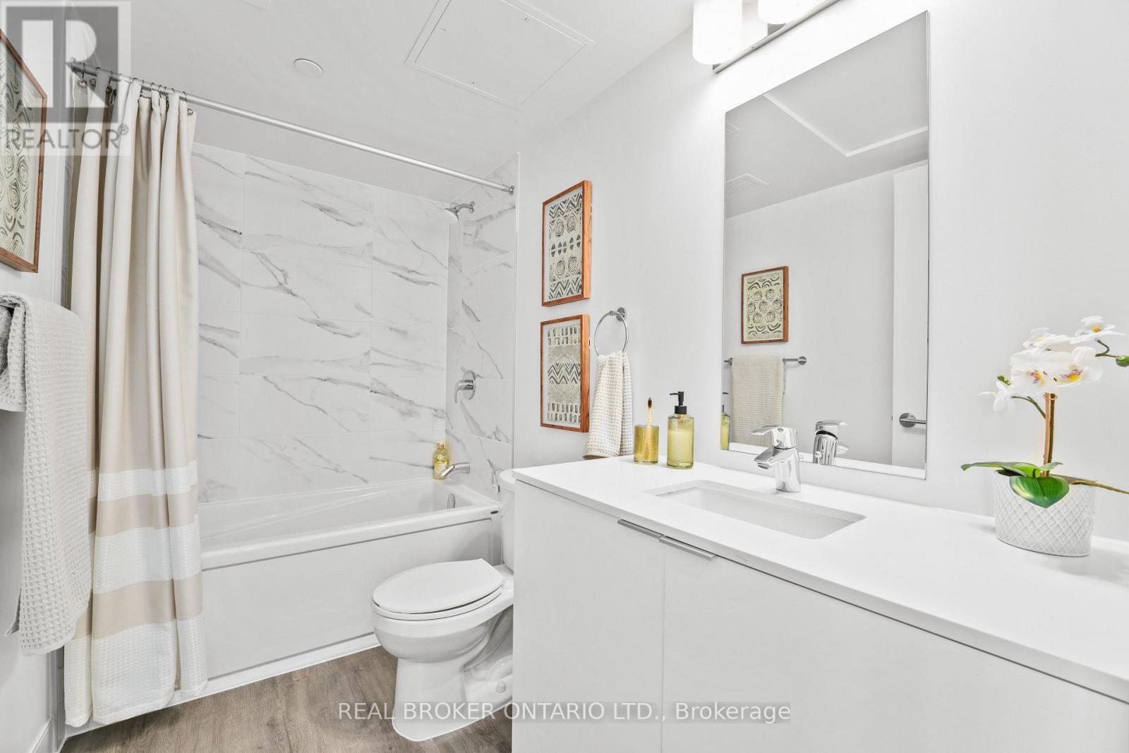 611 - 100 Manett Crescent Property Photo 5