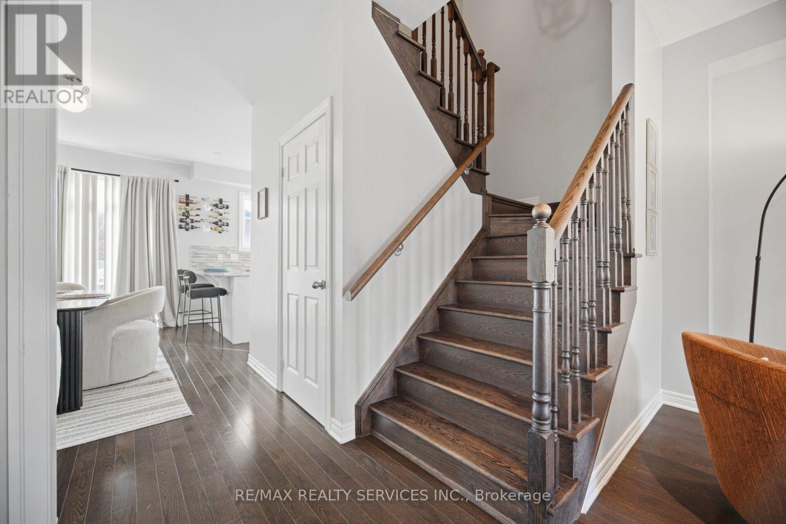 72 Rockman Crescent Property Photo 21