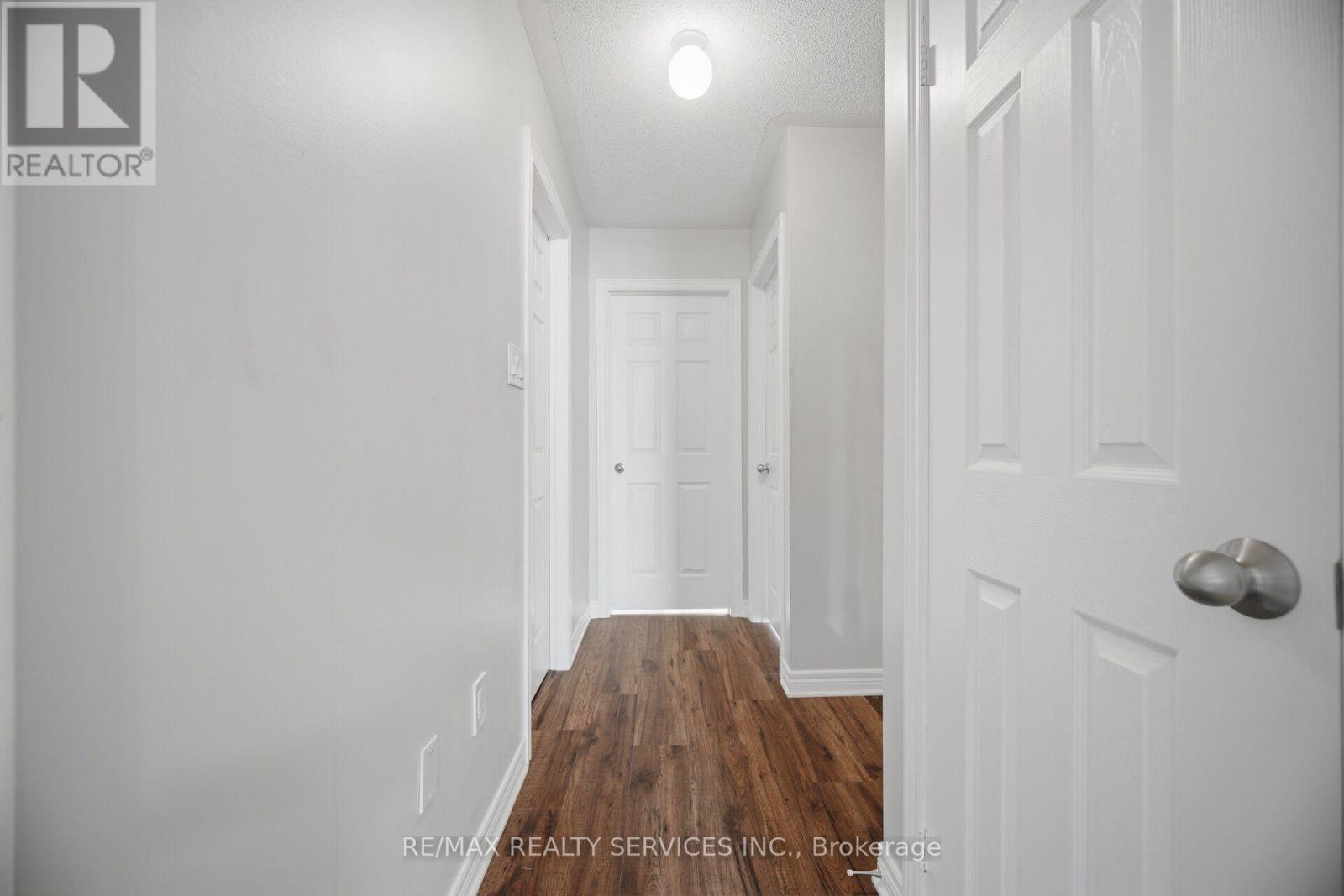 72 Rockman Crescent Property Photo 28