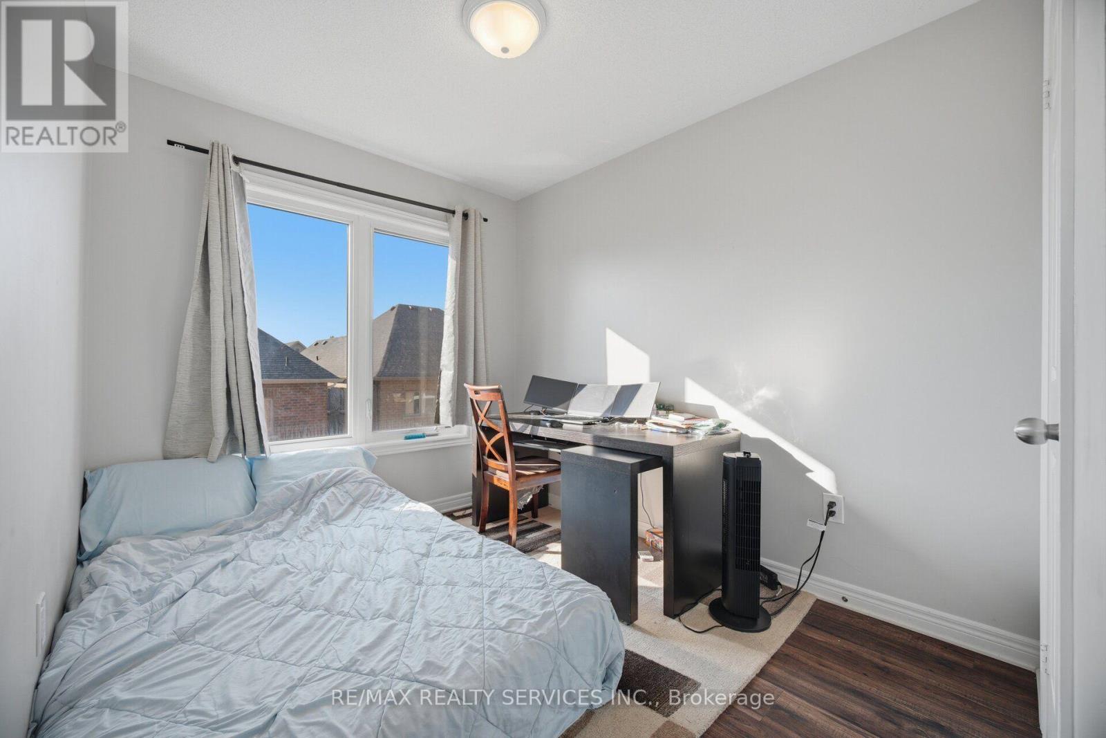 72 Rockman Crescent Property Photo 29