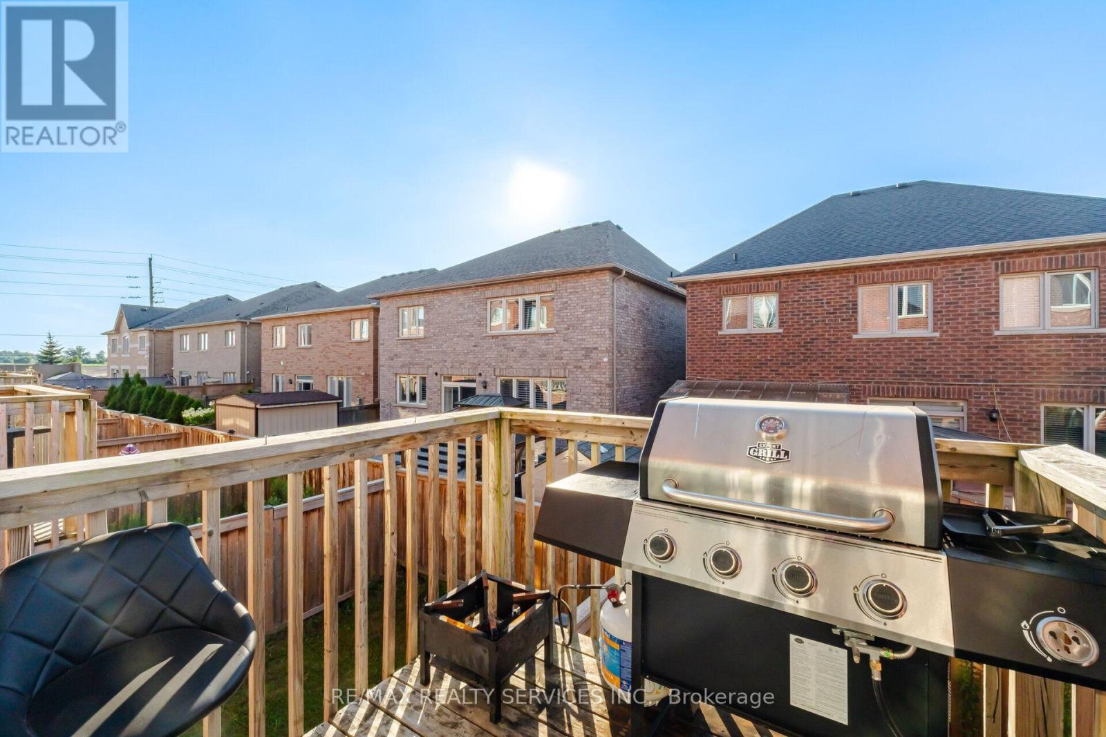 72 Rockman Crescent Property Photo 40