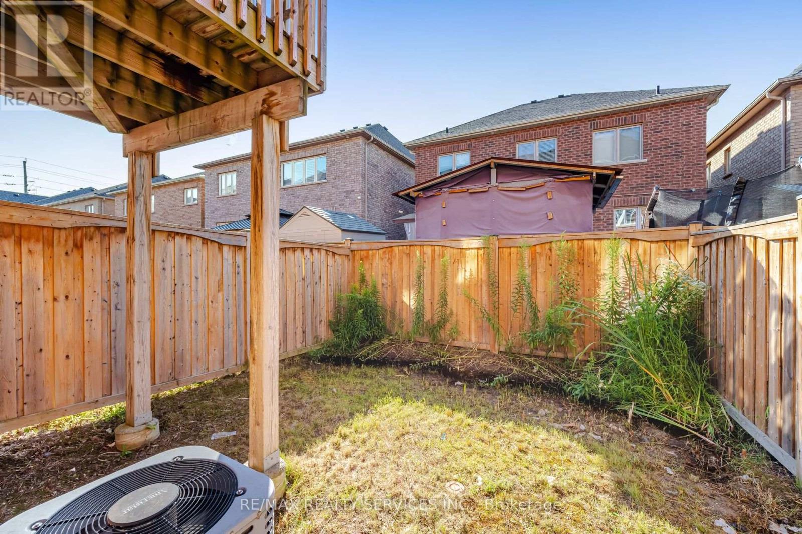 72 Rockman Crescent Property Photo 43