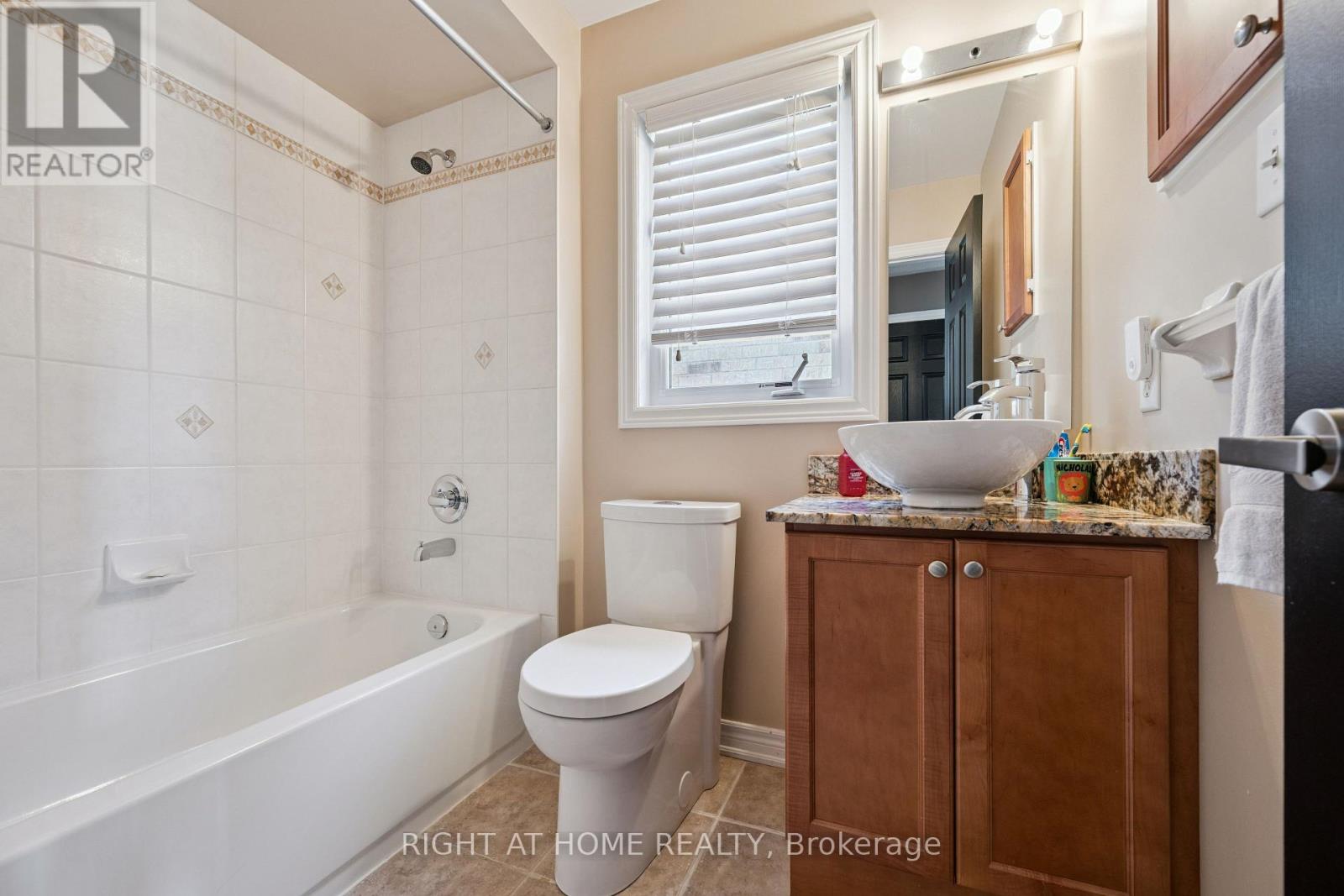 20 Percy Gate Property Photo 40