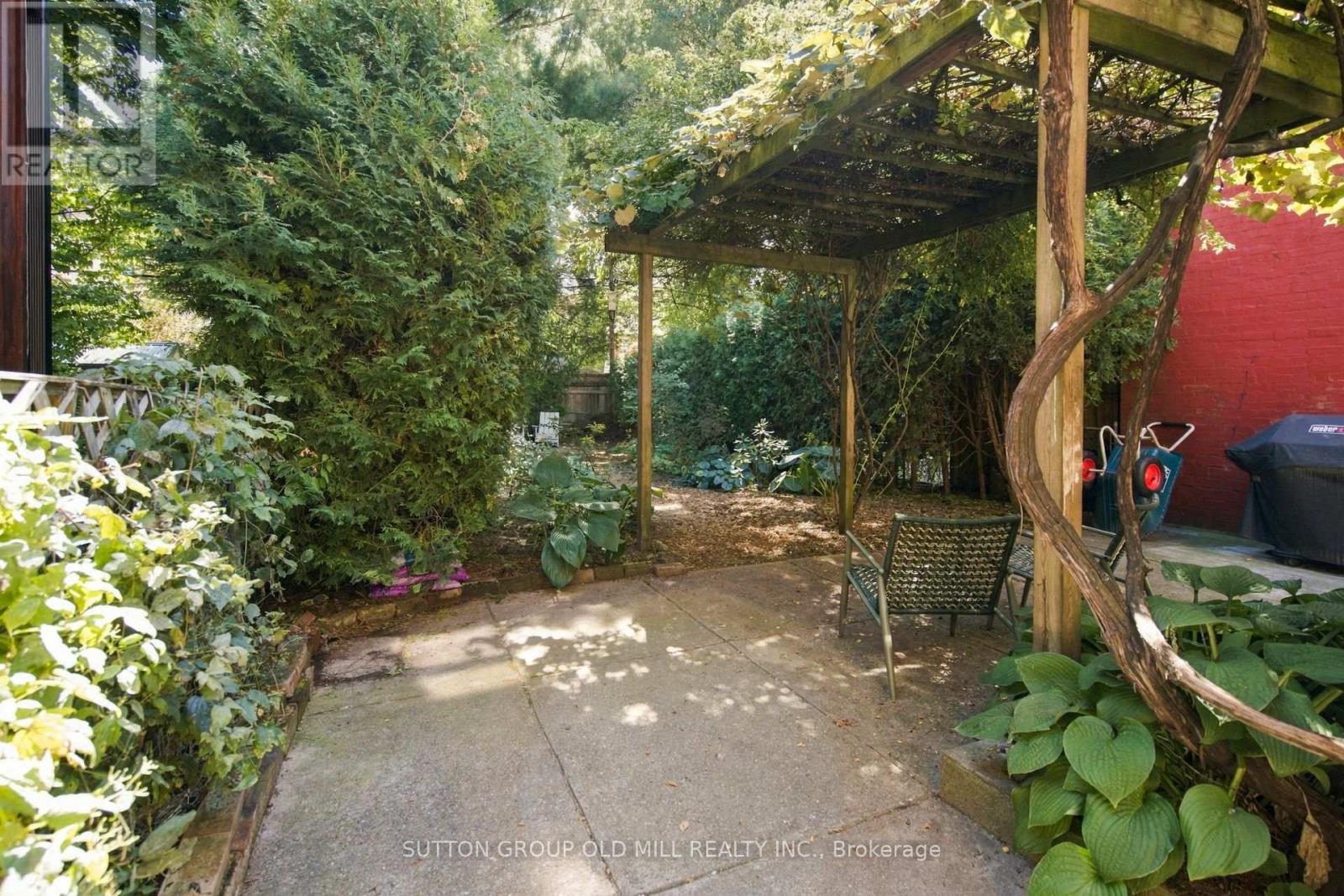 245 St Johns Road Property Photo 42