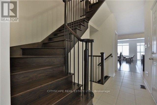 138 Sky Harbour Drive Property Photo 4