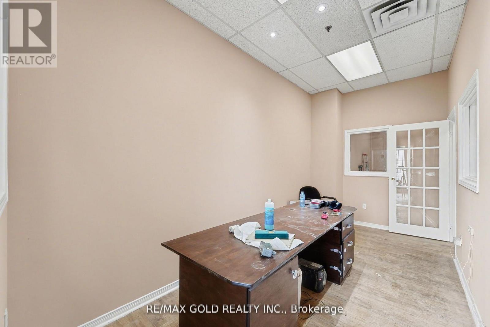 110 - 2985 Drew Road Property Photo 14