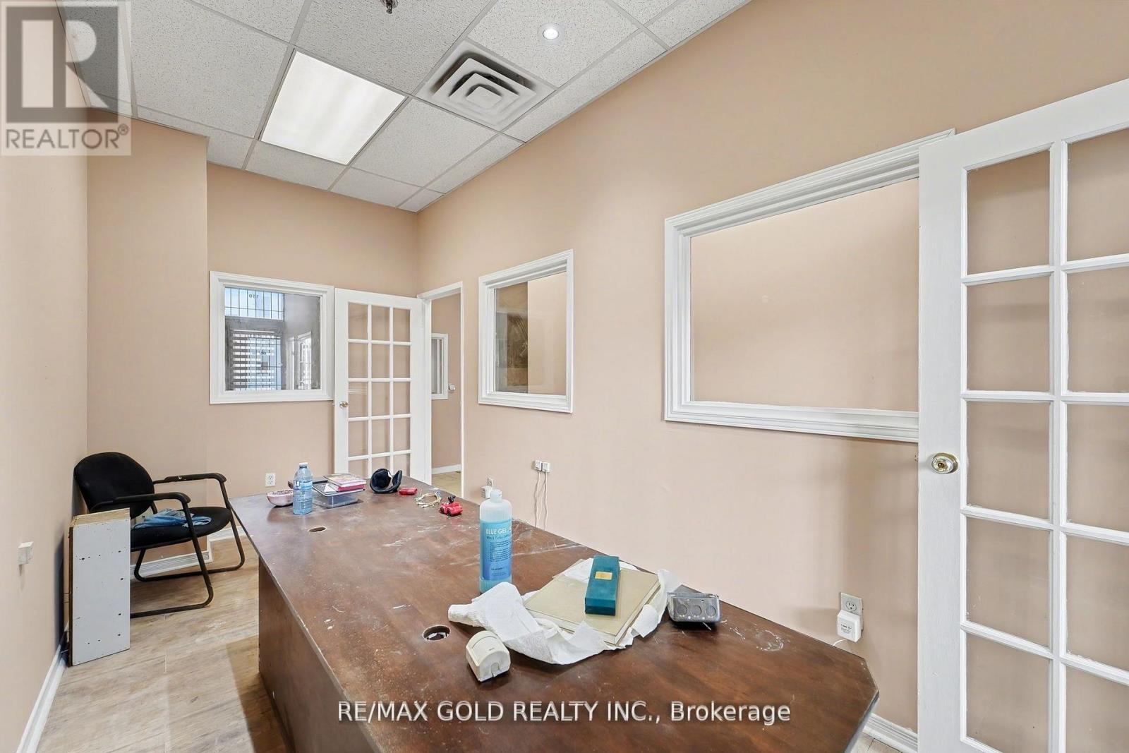 110 - 2985 Drew Road Property Photo 15