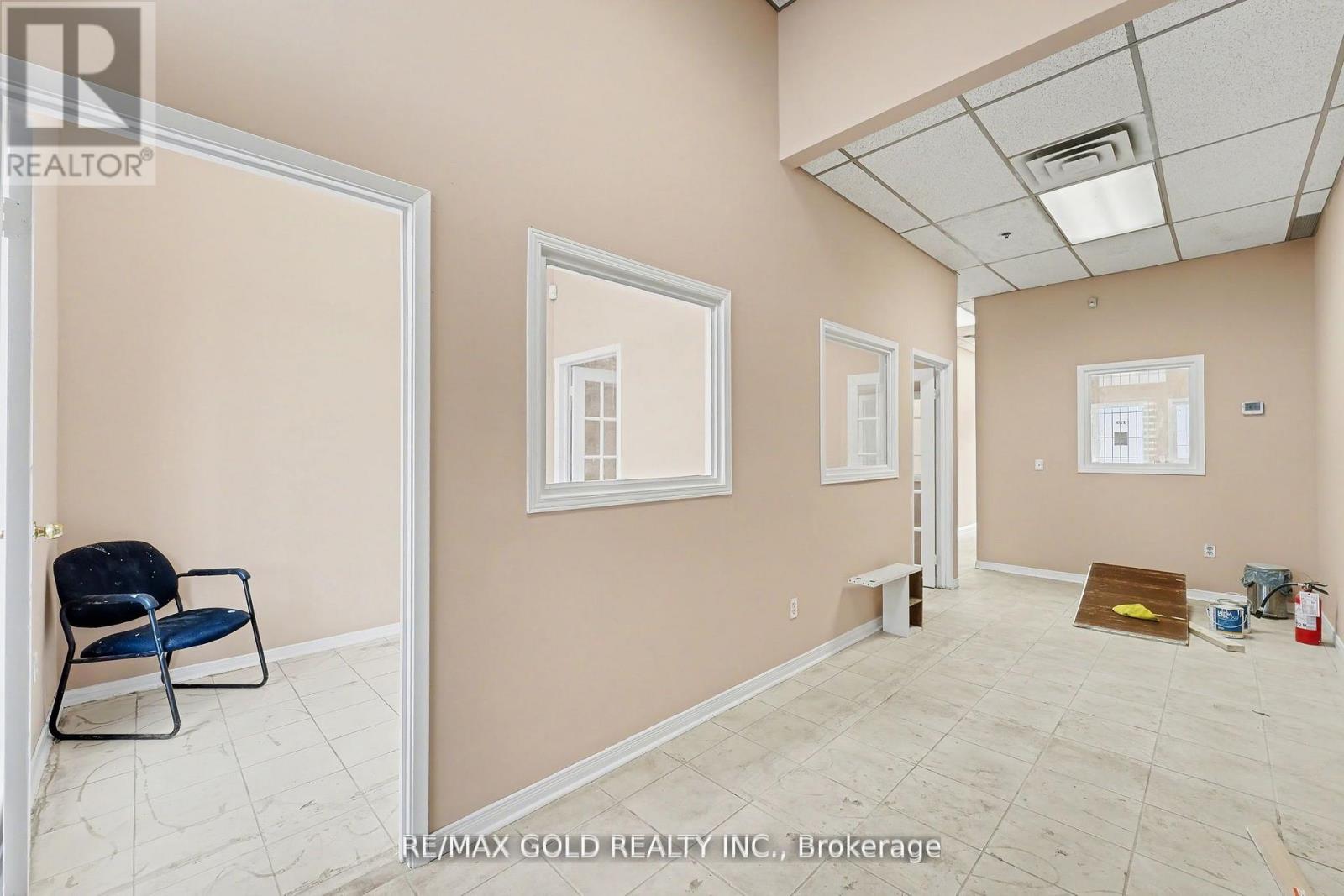 110 - 2985 Drew Road Property Photo 22