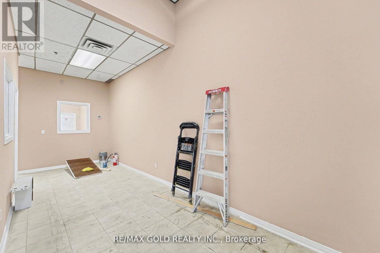 110 - 2985 Drew Road Property Photo 23