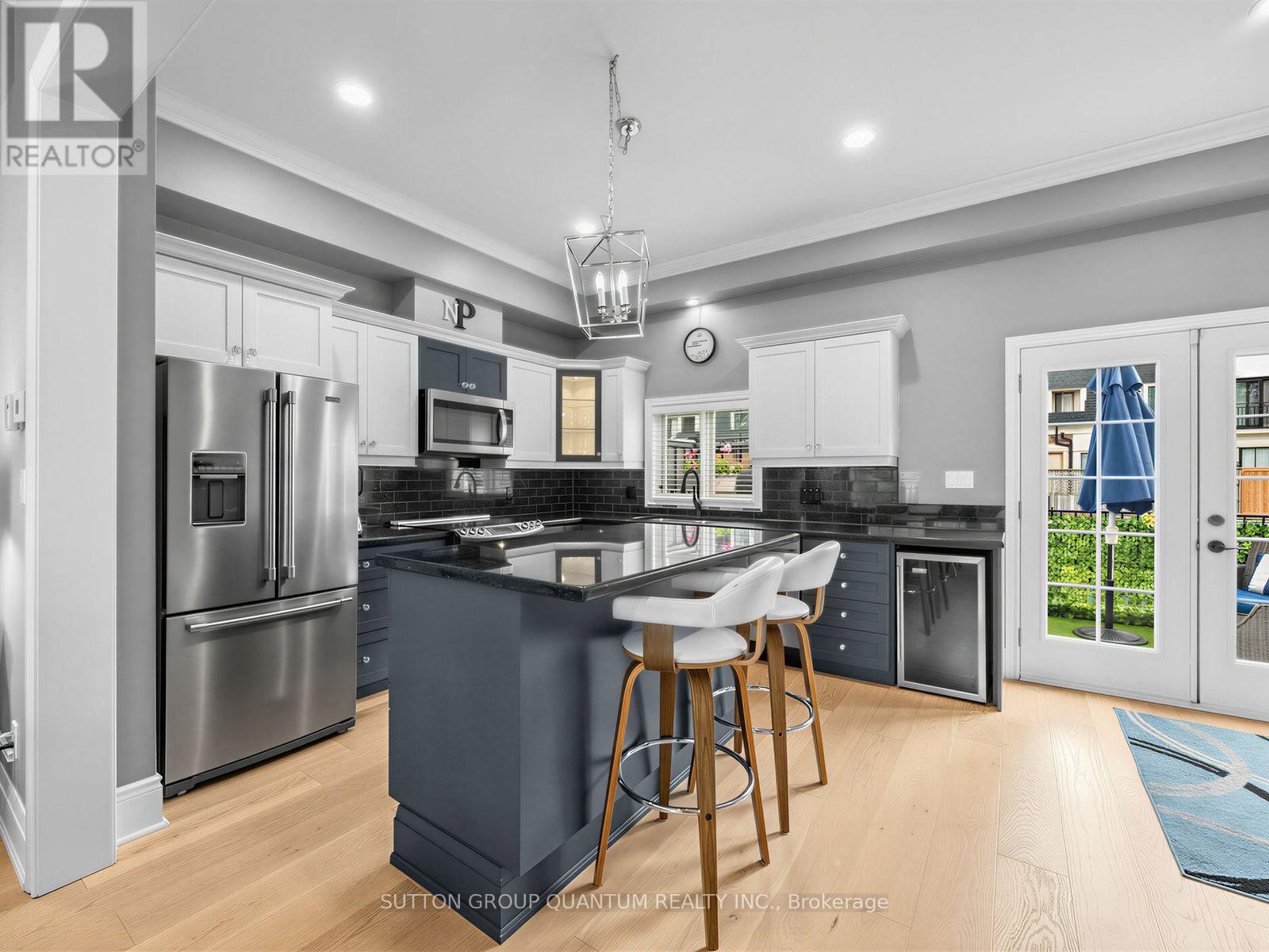 236 Randall Street Property Photo 7