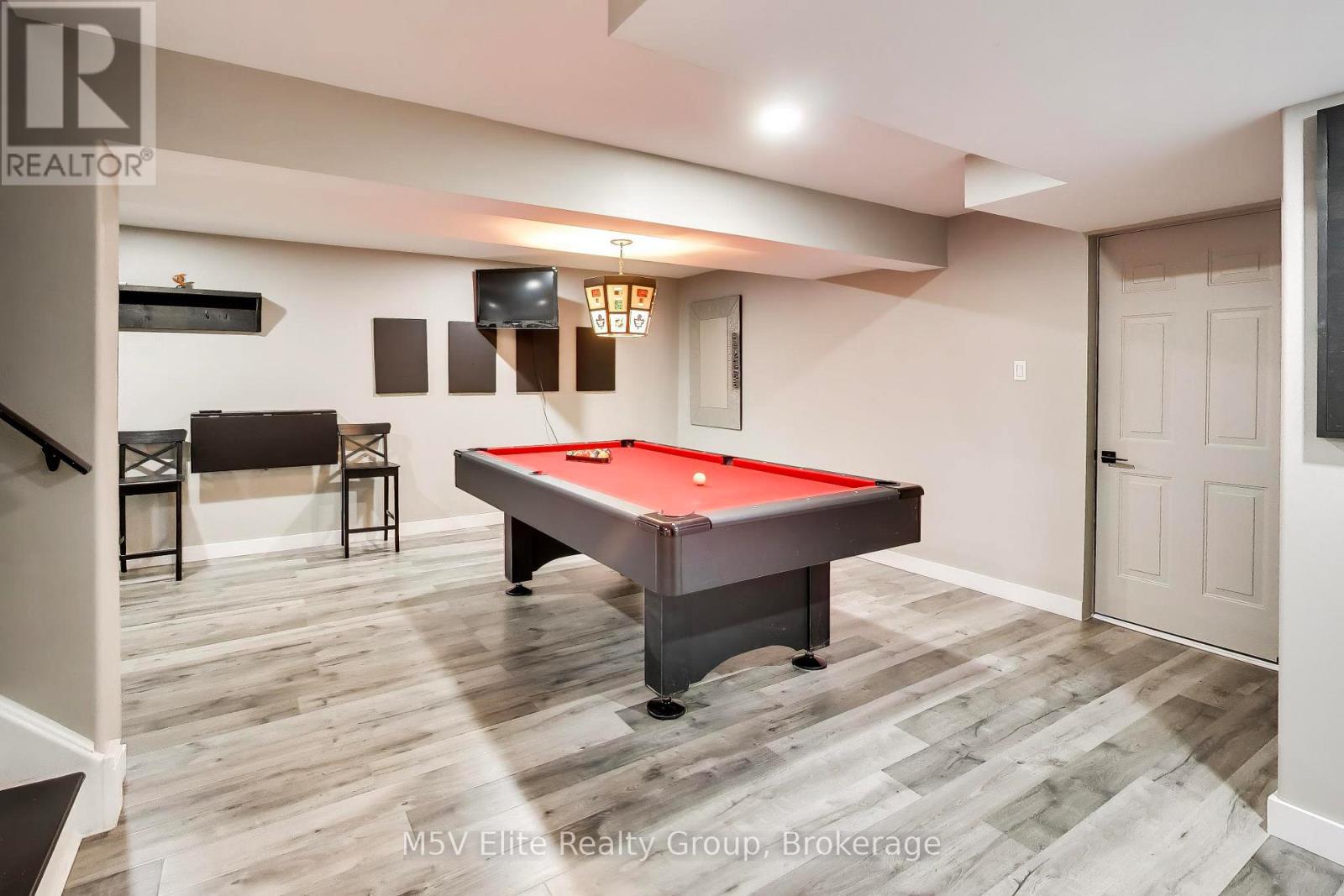 189 Churchill Road Property Photo 16