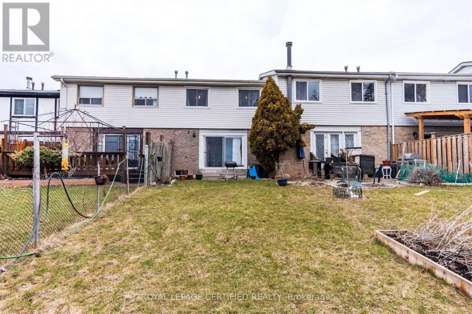 29 Greene Drive Property Photo 4