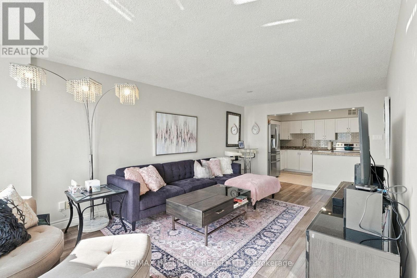 903 - 1485 Lakeshore Road E Property Photo 17