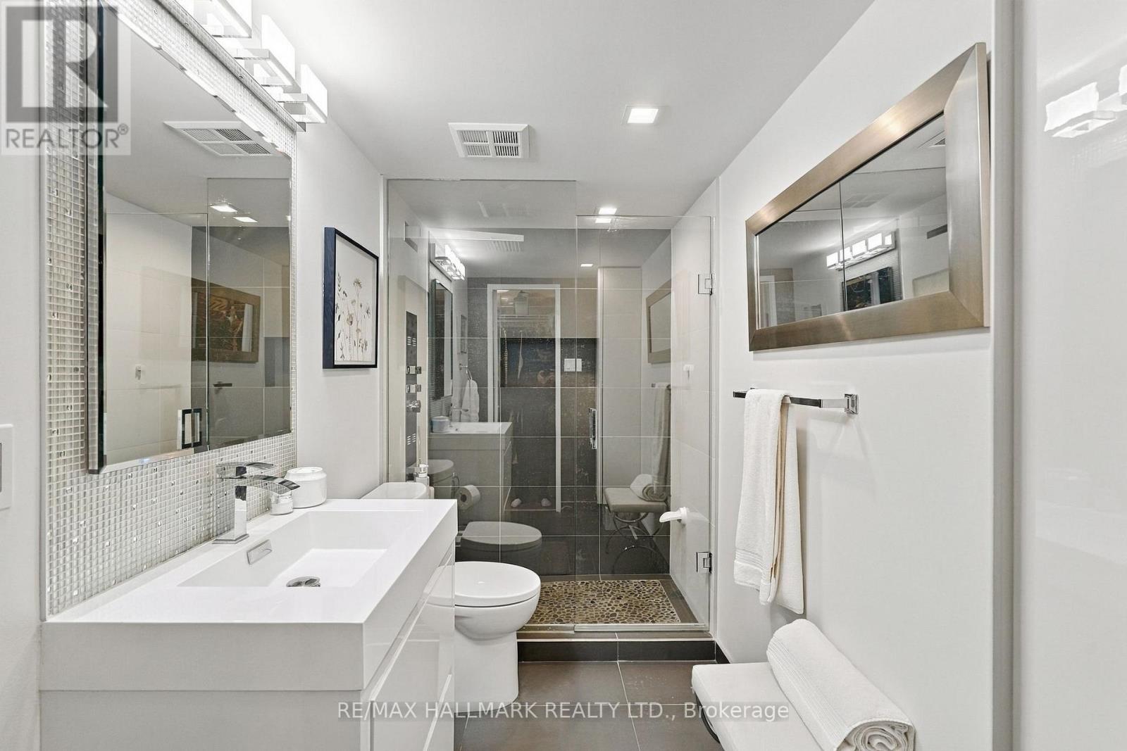 903 - 1485 Lakeshore Road E Property Photo 23