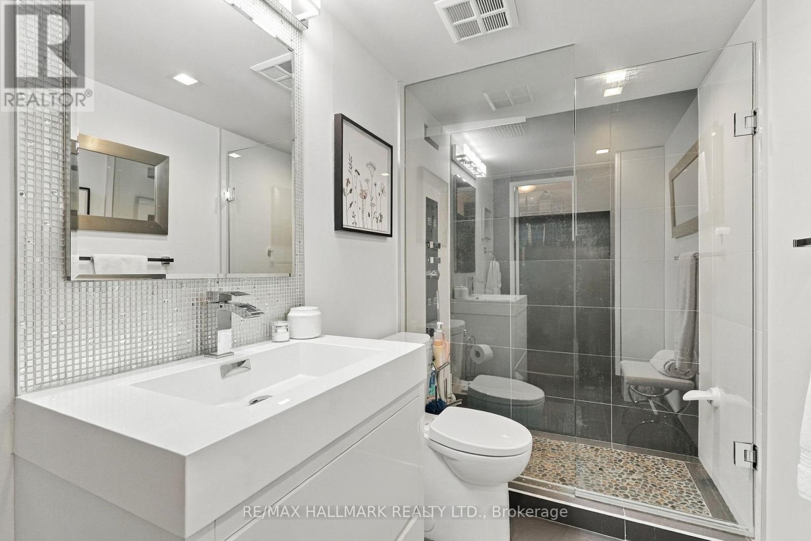 903 - 1485 Lakeshore Road E Property Photo 24