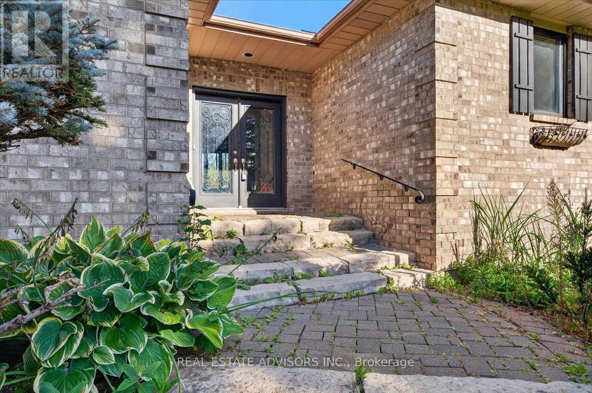 19 Mcconachie Crescent Property Photo 4