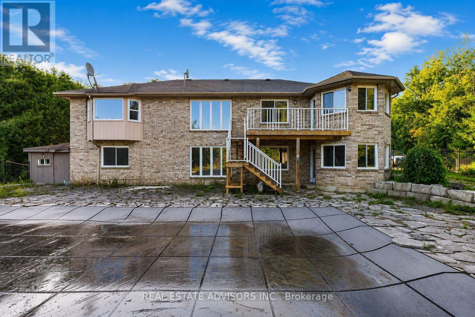 19 Mcconachie Crescent Property Photo 6