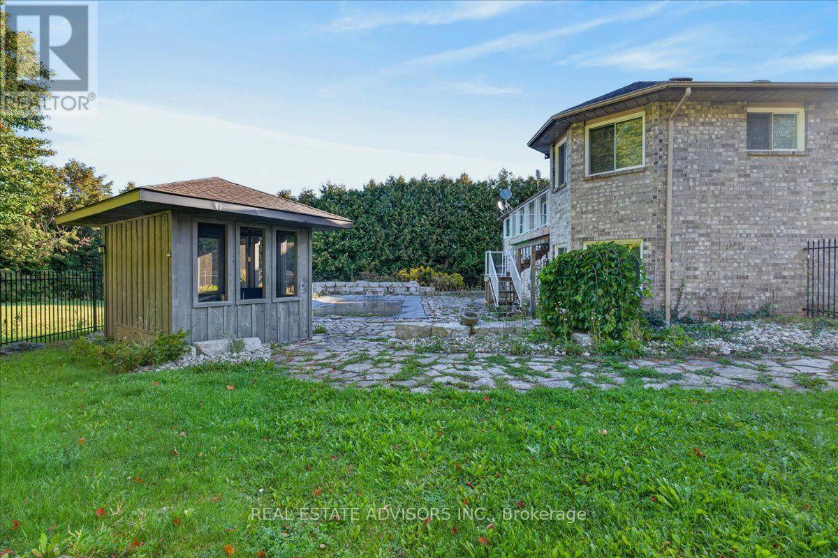19 Mcconachie Crescent Property Photo 43