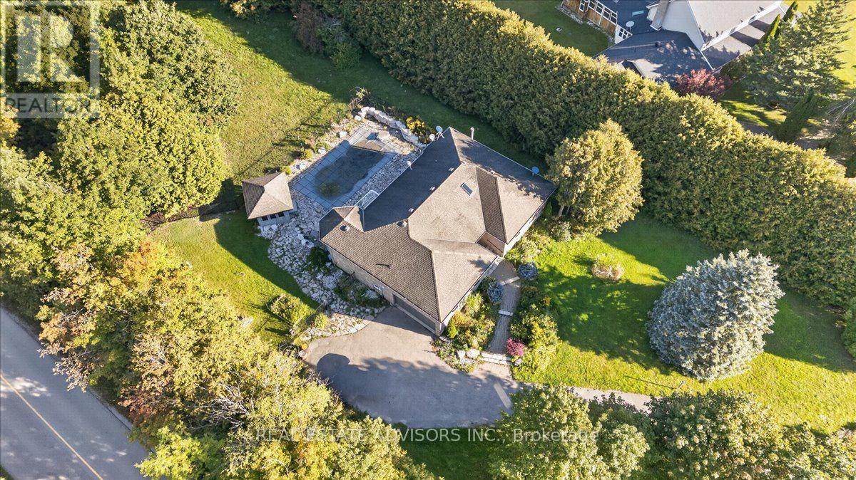 19 Mcconachie Crescent Property Photo 47