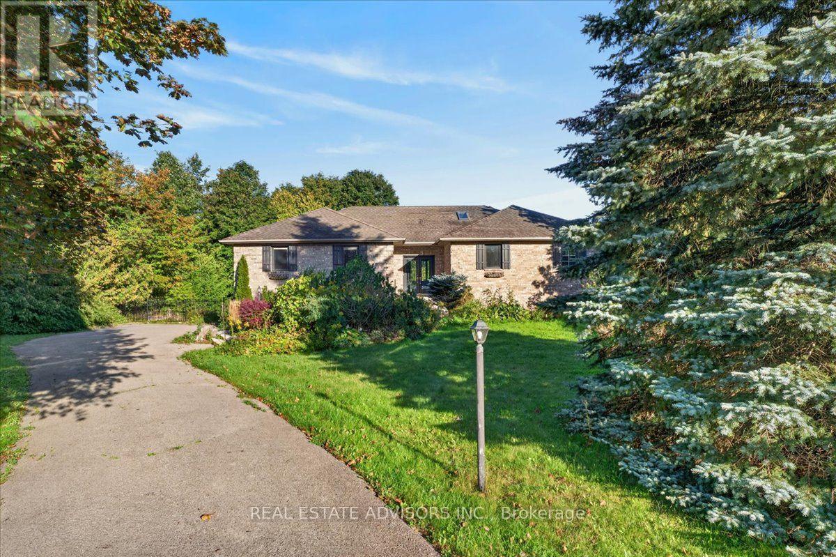 19 Mcconachie Crescent Property Photo 48
