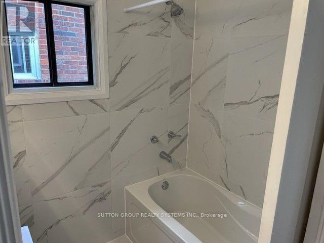 127 Bristol Avenue Property Photo 6
