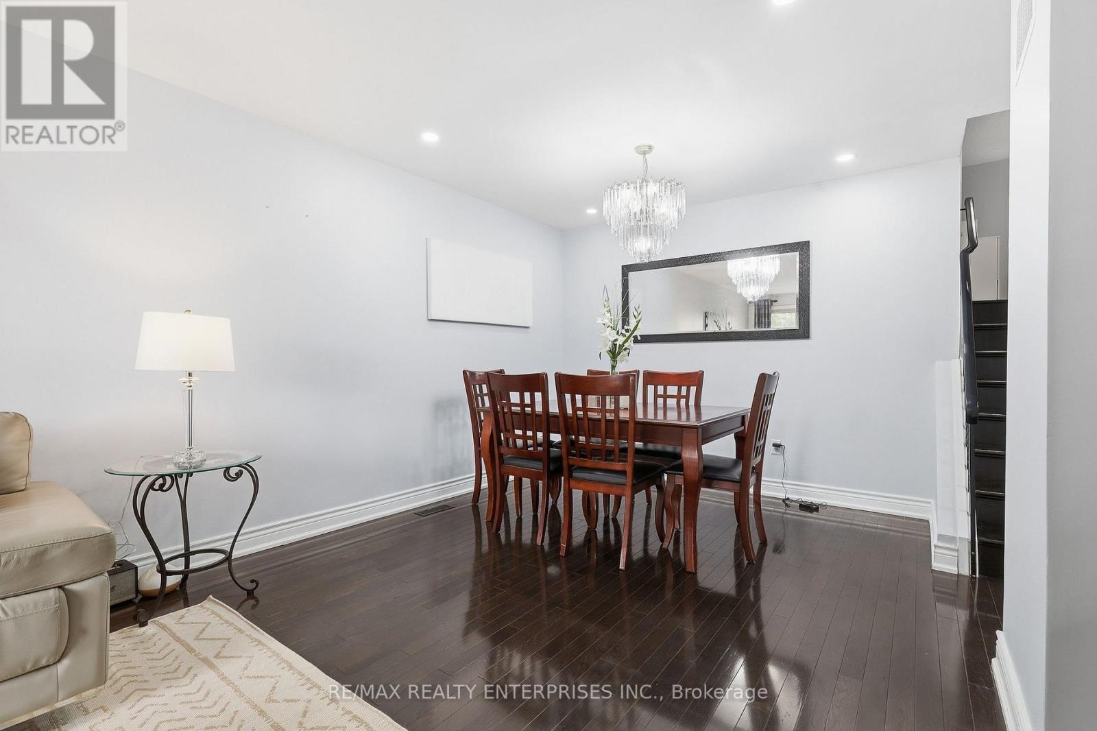 2506 Cobbinshaw Circle Property Photo 7